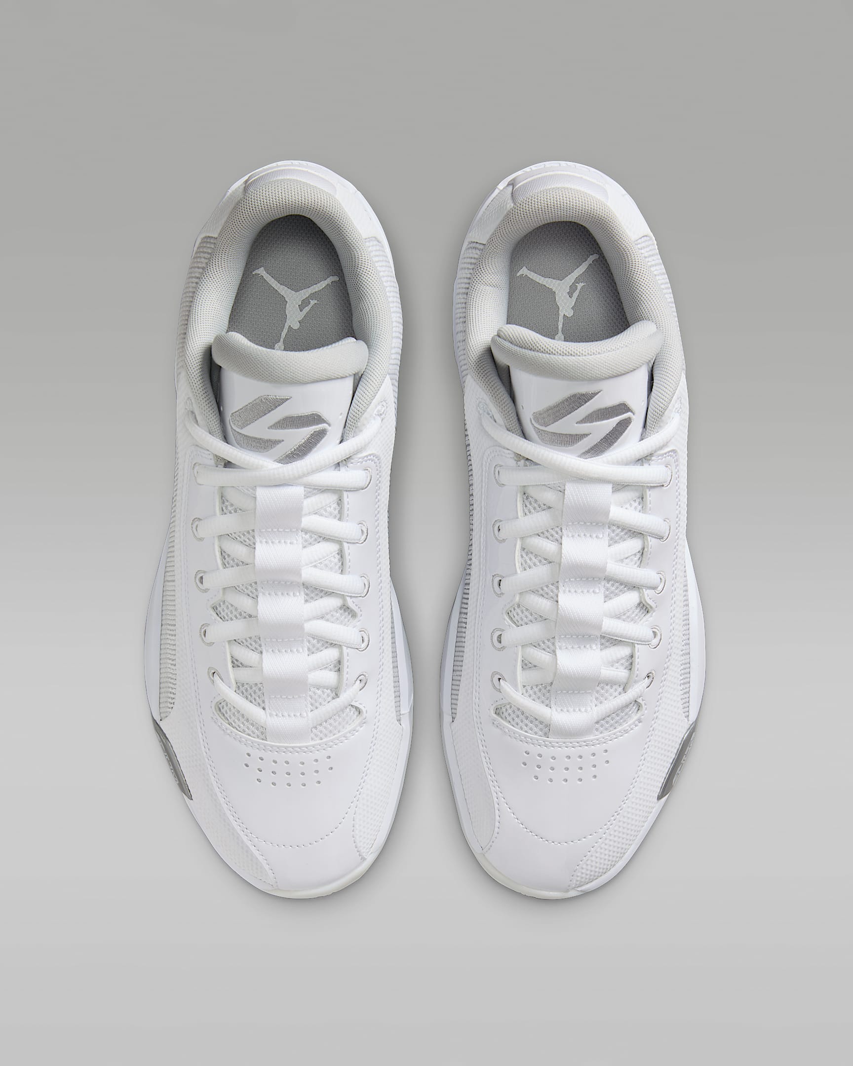 Мужские баскетбольные кроссовк – обзор и цена Men Shoes Jordan